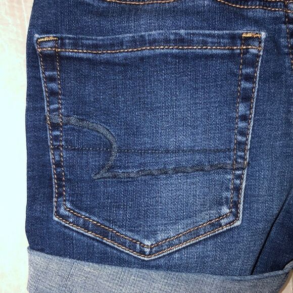 AEO 0 Super Stretch Dark Wash Cuffed Denim Shorts - Picture 7 of 14